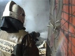 Спасатели МЧС России ликвидировали пожар в частном жилом доме, хозяйственной постройке в Краснобродском ГО