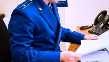 Прокурор области объявил Главе Краснобродского городского округа предостережение о недопустимости нарушений закона